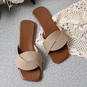 GORGLITTER Cross Weave Sandals